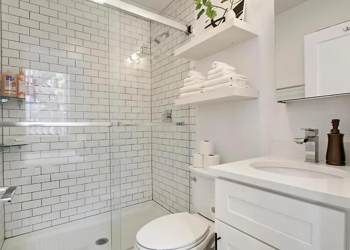 Cozy With In-unit Laundry And Wi-fi! - Montrose 111 Apartamento Chicago